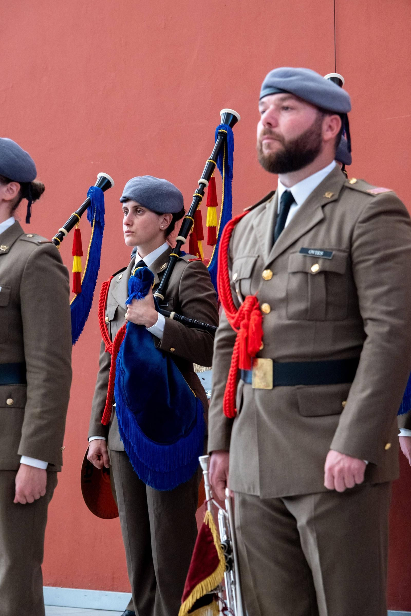 EN IMÁGENES: Así fueron los actos en Oviedo del 179 aniversario de la Guardia Civil