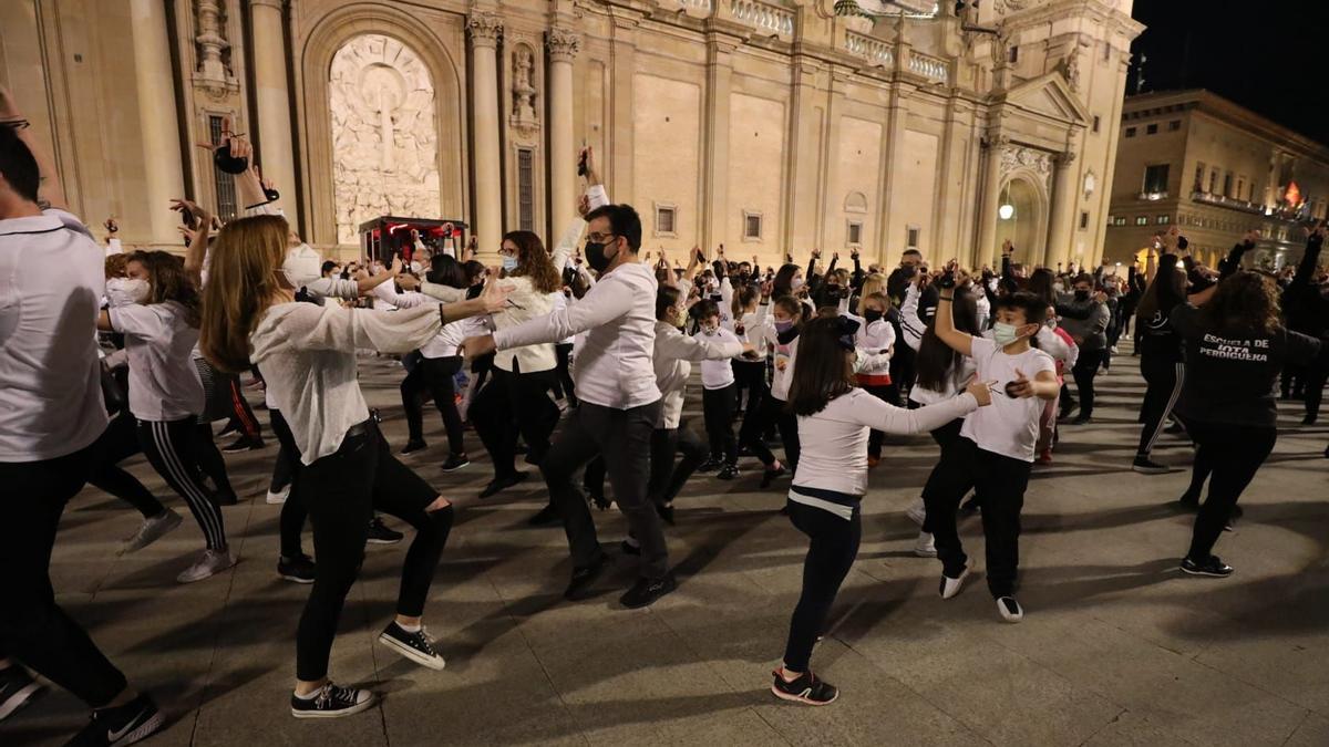 Una imagen de la quinta edición del flashmob jotero, celebrada el año pasado