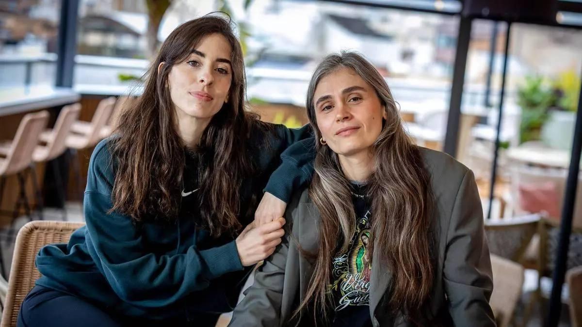 Ana Garriga i Carmen Urbita, autores del pòdcast Las hijas de Felipe, publiquen el llibre Instrucción de novicias sobre les monges dels segles XVI i XVII