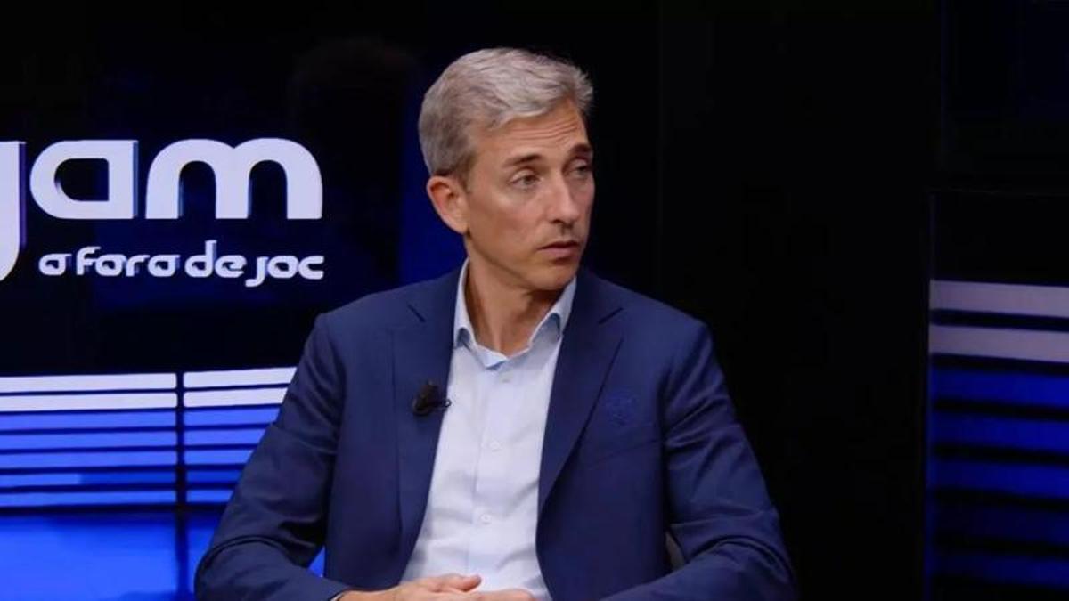 Alfonso Díaz sah wenig glücklich über die Gerüchte aus.