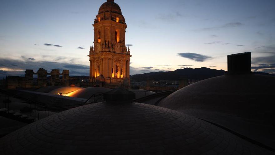 Vista de las cubierta de la Catedral en el atardecer.