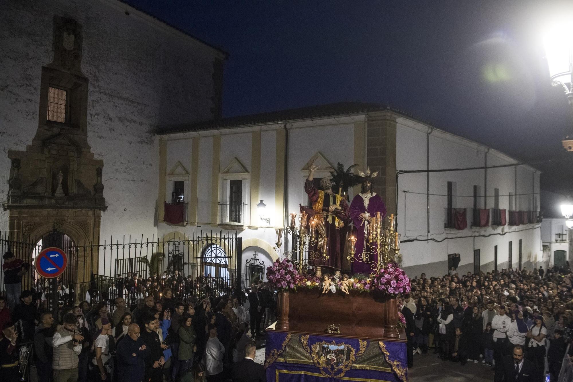 Así ha sido el Lunes Santo en Cáceres