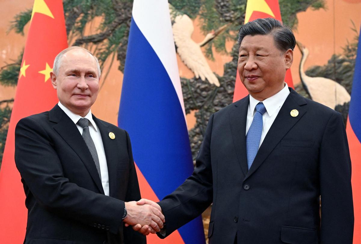 Vladímir Putin se reúne con Xi Jinping en Pekín