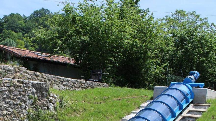 El agua, fuente de energía limpia en Llanu