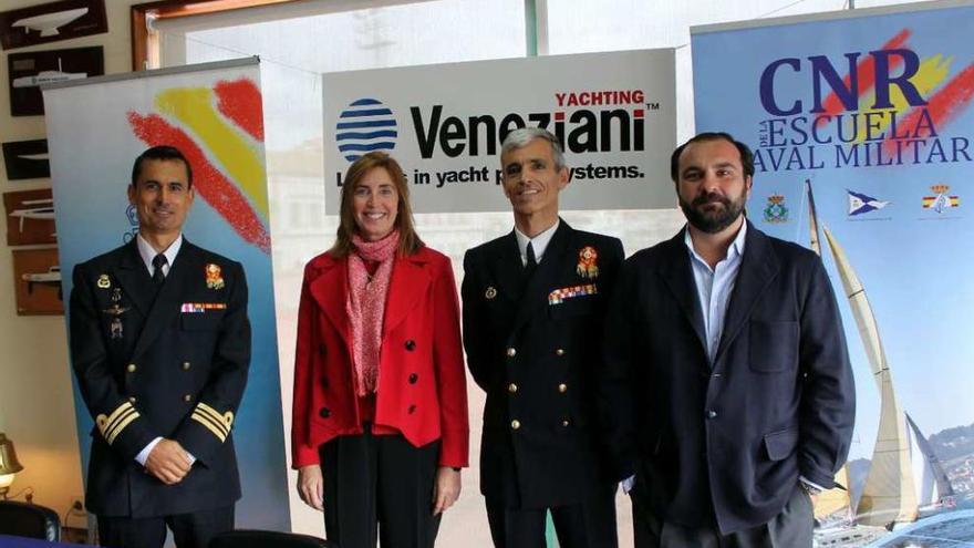 De izqda. a drcha., Ernesto Grueso, Viviana García, Vicente Rubio y Fernando Pérez.
