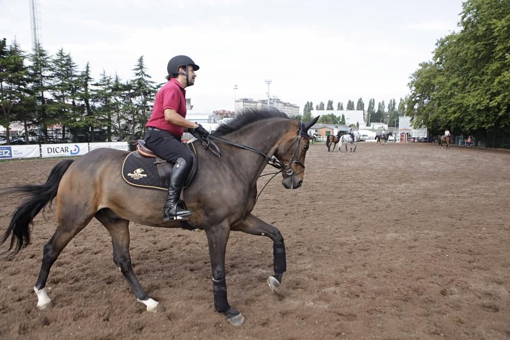 Preparativos del Concurso de Saltos Internacional