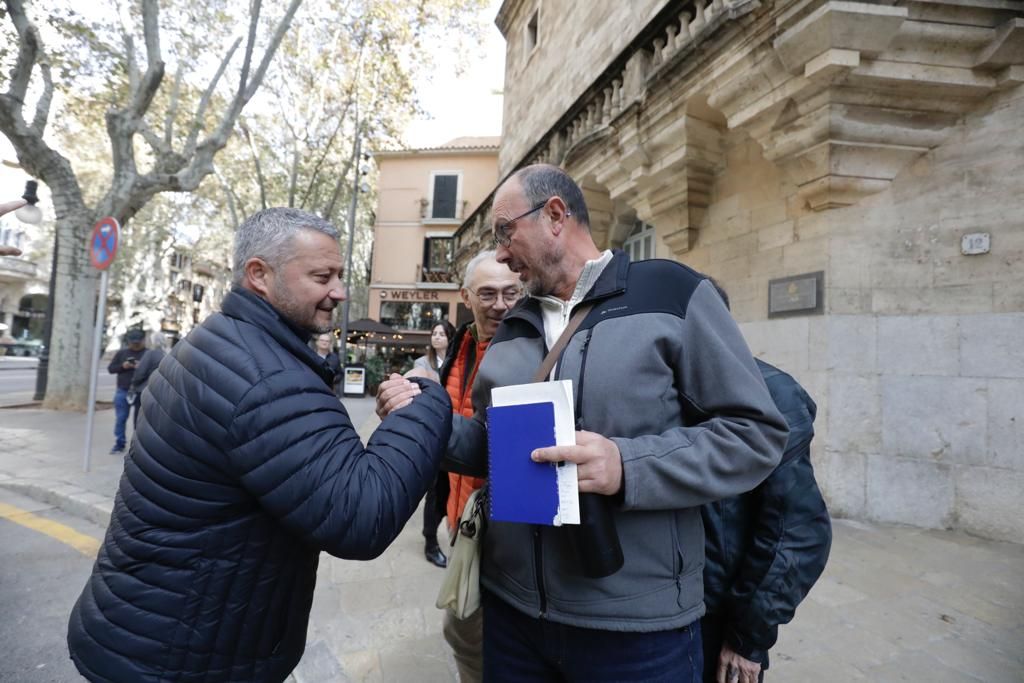 La euforia de los acusados en el caso Cursach tras quedar el juicio visto para sentencia