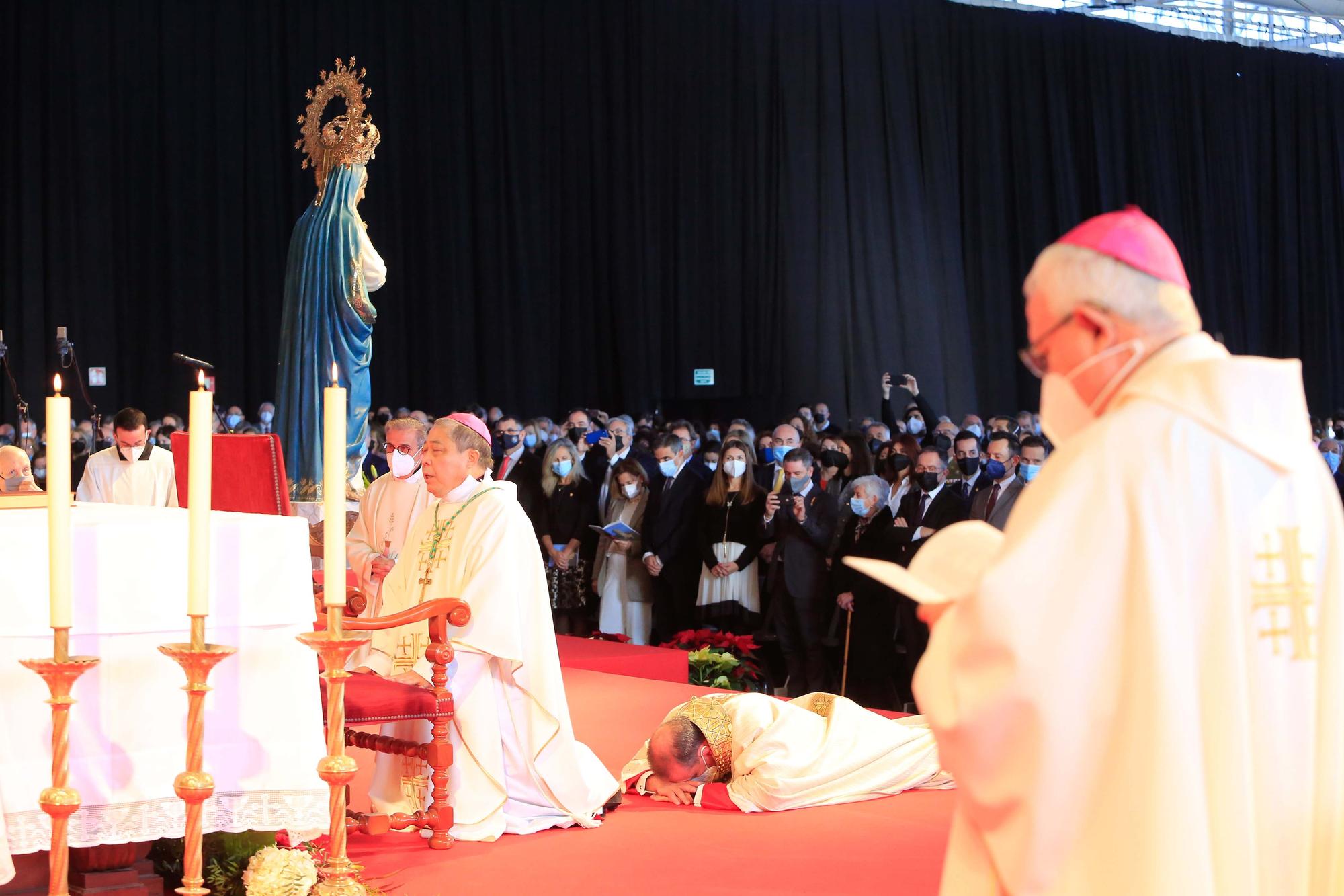 Ordenación del obispo en el Recinto Ferial