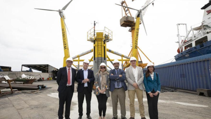 Presentación de la plataforma eólica que pasará por una prueba en aguas de Canarias a finales de este mes.