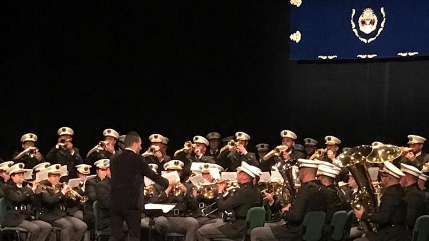 El Gran Teatro se rinde al retrueno de cornetas y tambores