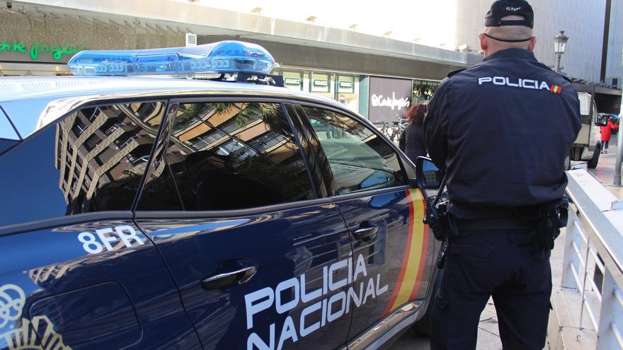 Un agente de la Policía Nacional en una foto de archivo