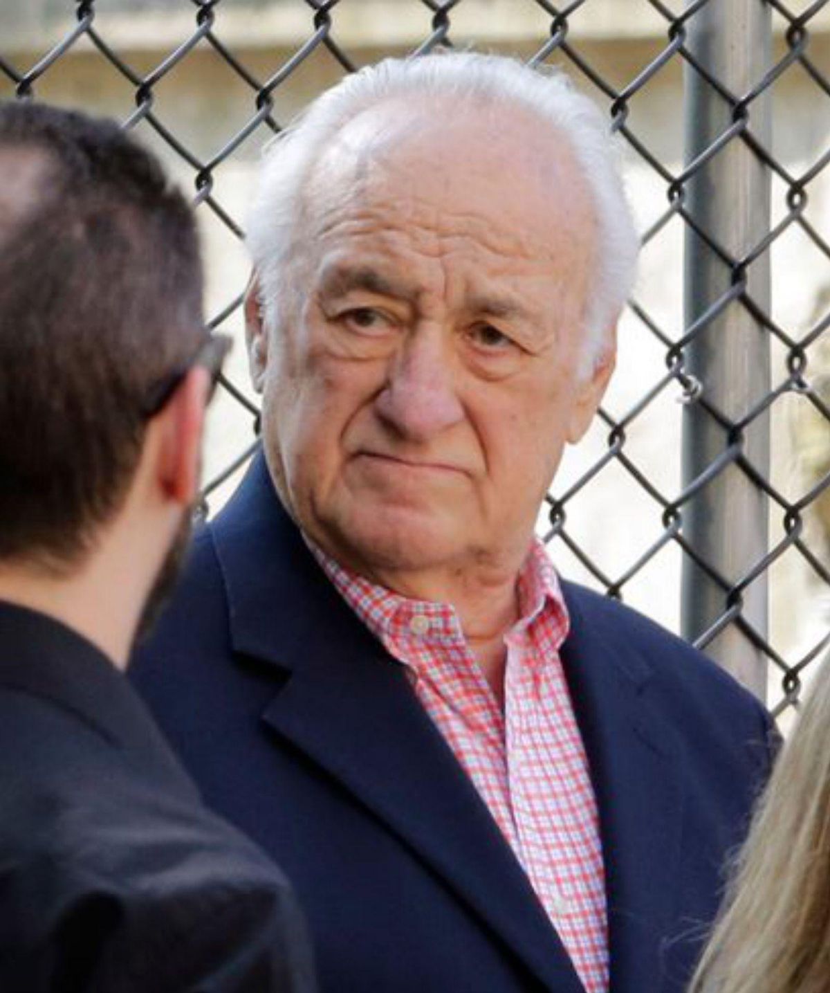 Jerry Adler, actor de la sèrie ‘Los Soprano’, mor als 96 anys Jerry Adler, actor de la sèrie ‘Los Soprano’, mor als 96 anys