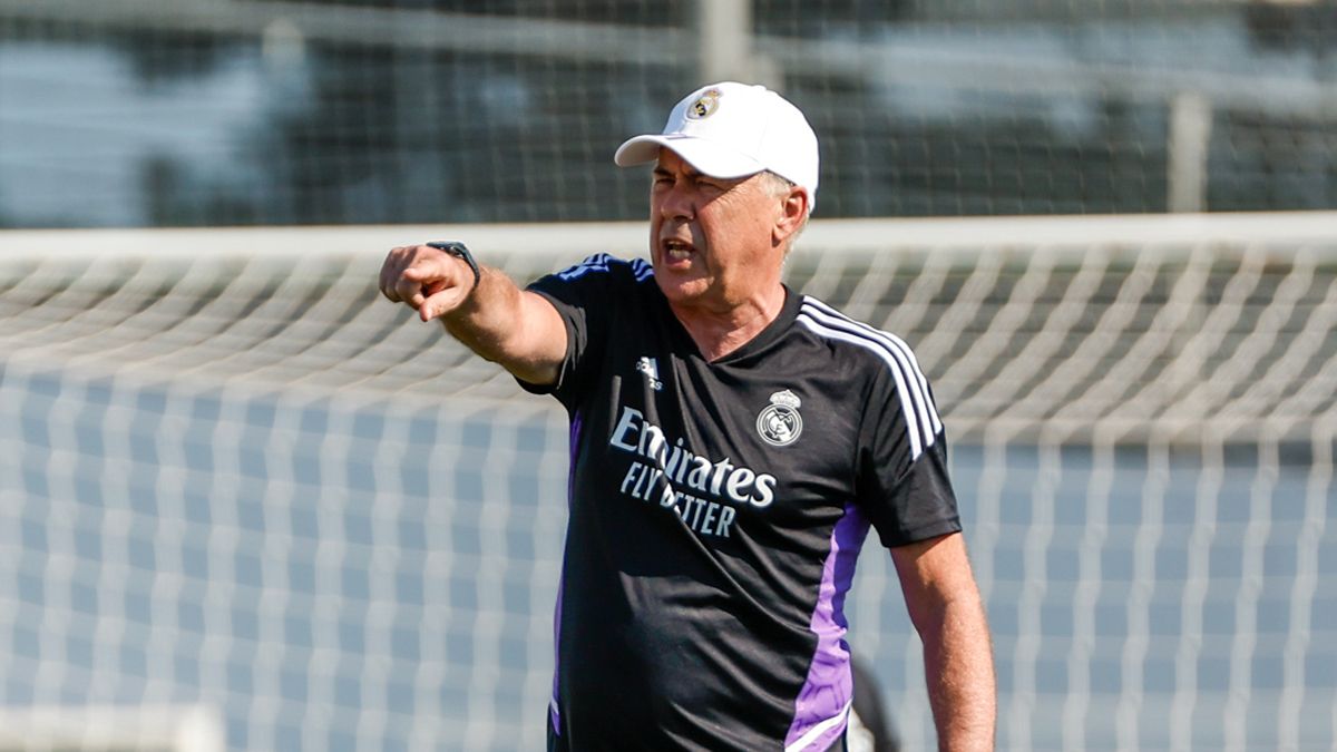 Ancelotti, en un entrenamiento de pretemporada