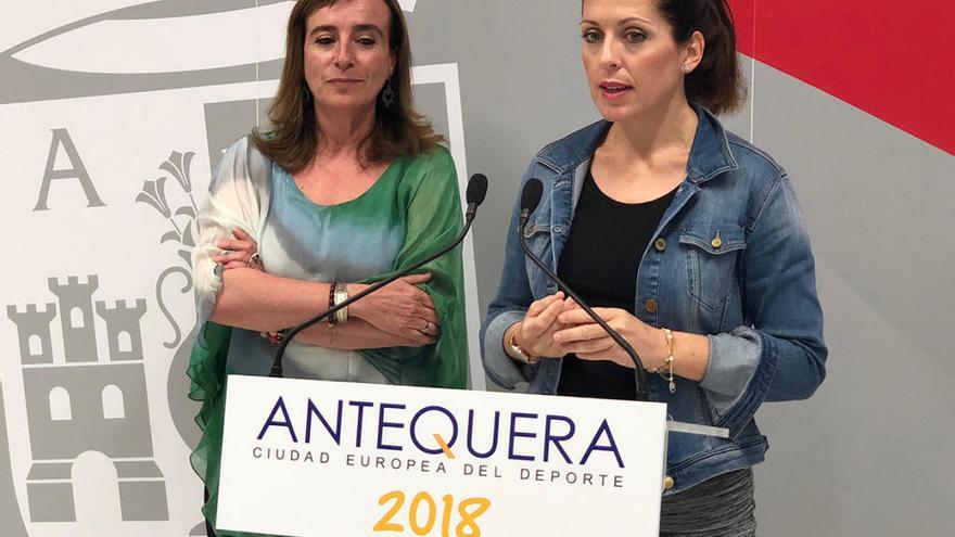 Presentación de la inversión por parte de la teniente de alcalde del Ayuntamiento de Antequera, Belén Jiménez, y la diputada de Medio Ambiente y Promoción del Territorio, Marina Bravo.