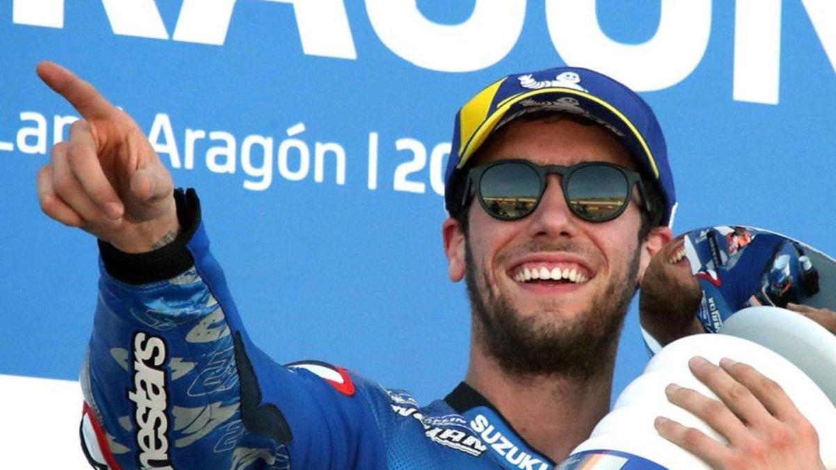 Rins, en el podio del GP de Aragón