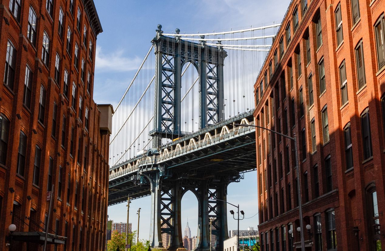 El Manhattan Bridge crea en Brooklyn un escenario de película
