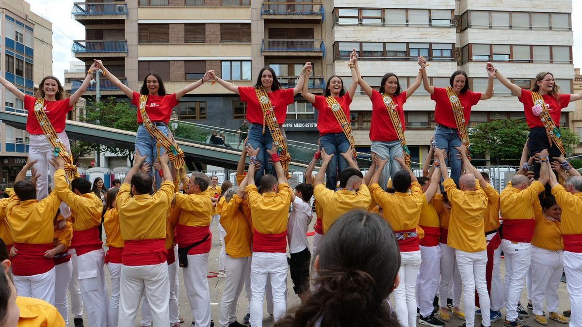 La reina i les dames de les festes de 2025 han participat activament en la trobada de muixeranges.