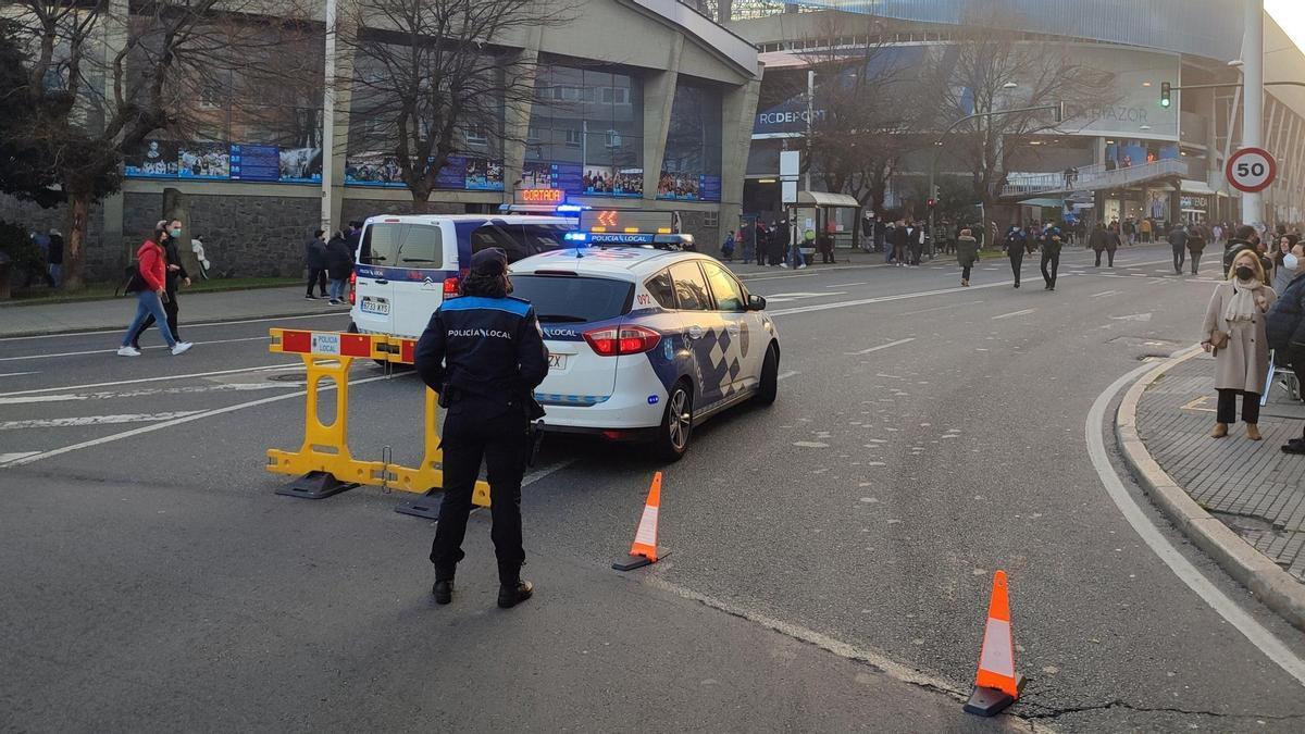 Corte de tráfico en Riazor ante un partido del Deportivo