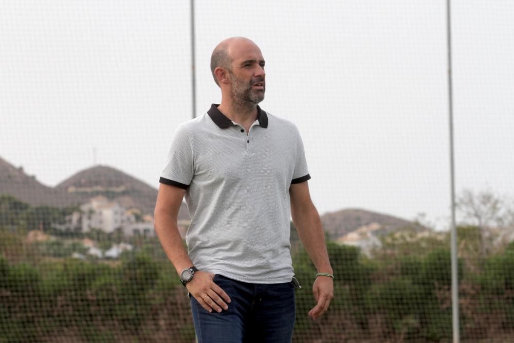 Partido de fútbol amistoso entre FC Cartagena y Mar Menor