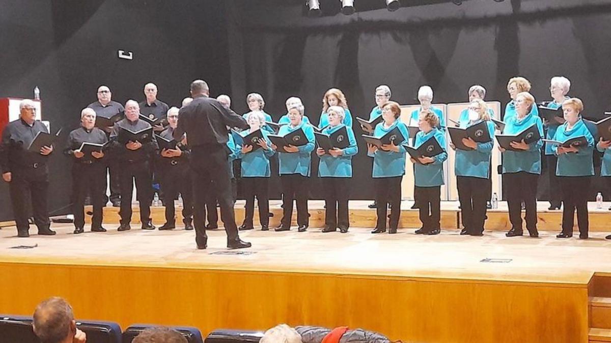 Concierto de villancicos en el conservatorio de Culleredo. |   // L.O.