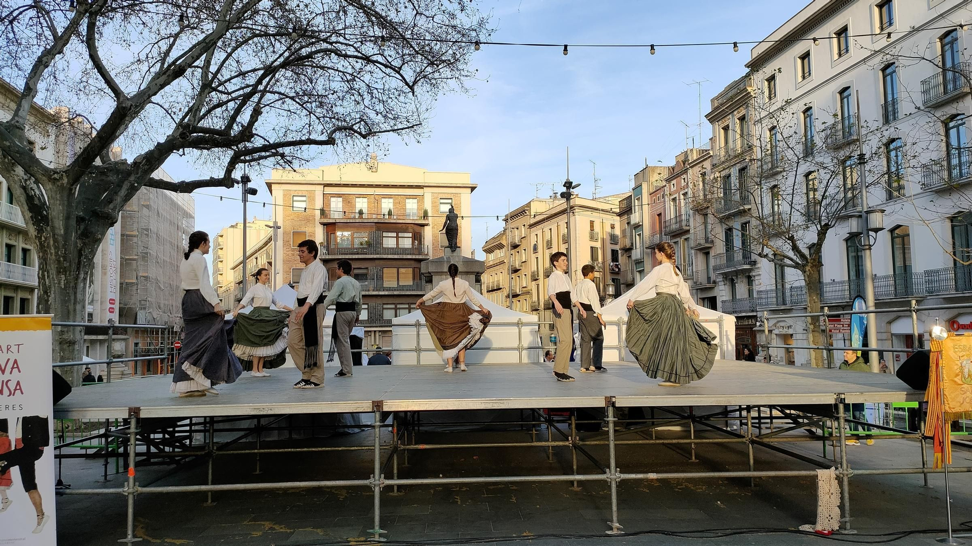 El Populària ressona pels carrers de Figueres