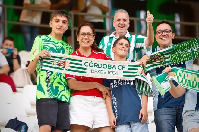 Córdoba CF-Huesca | Las imágenes de la afición en El Arcángel