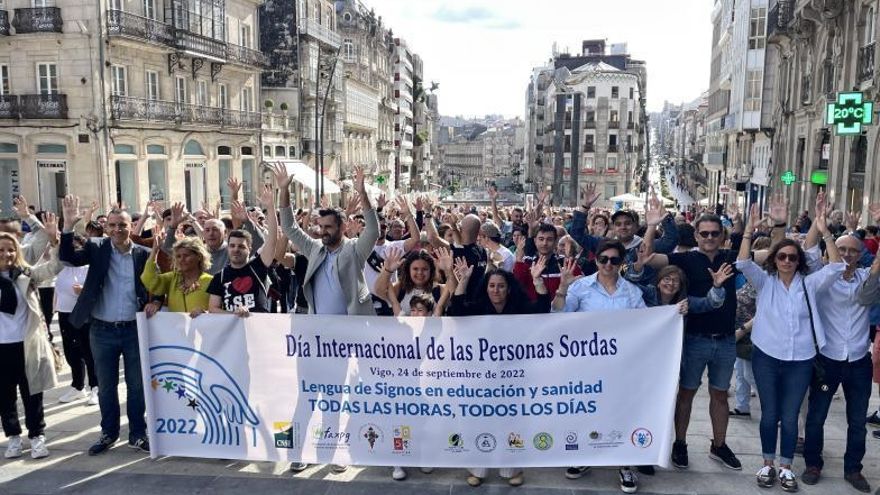 Personas sordas alertan del “riesgo” que corren por falta de intérpretes en hospitales