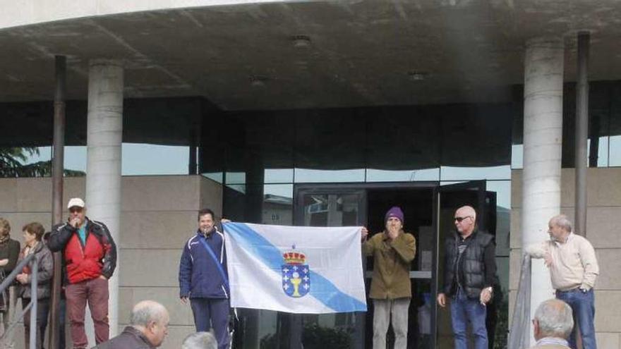 Las protestas continúan durante las mañanas.  // Santos Álvarez