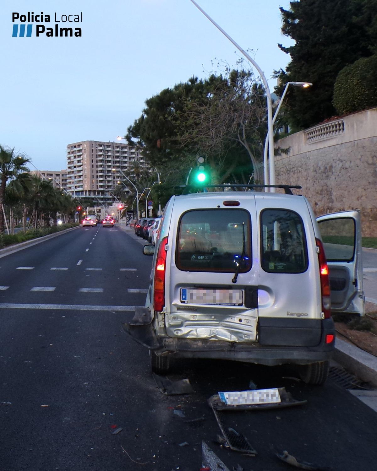 Accidente en Palma: un conductor huye tras triplicar la tasa de alcohol