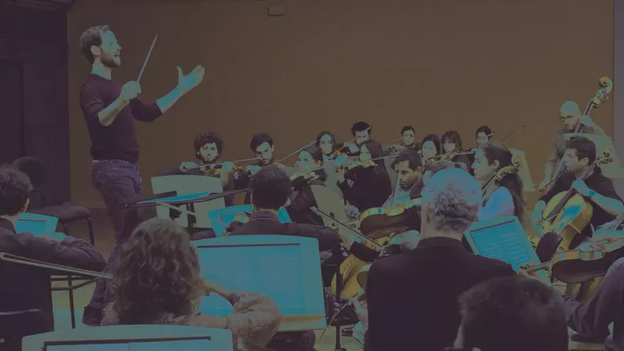 Furia, amistad, duelo... emociones para celebrar el cambio horario en la cartelera