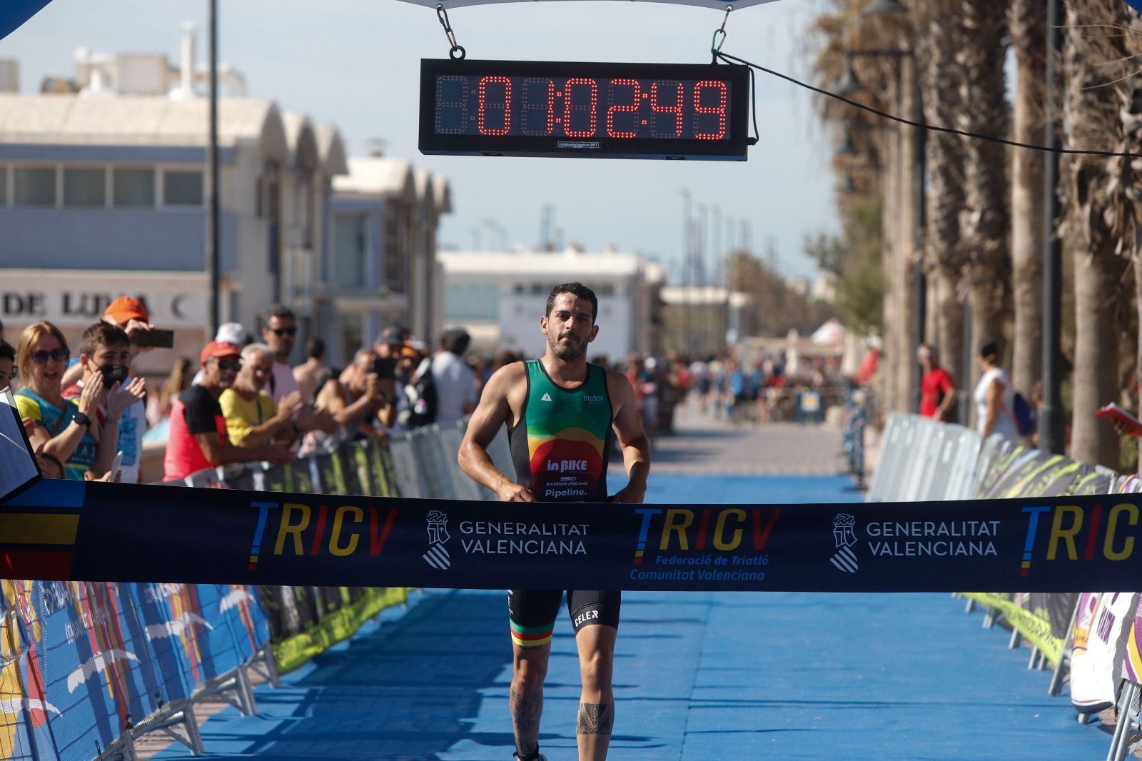 El Triatlón Playa de la Malvarrosa, en imágenes