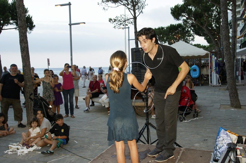 La Magic Night omple Platja d''Aro de visitants