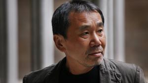 El escritor japonés Haruki Murakami, en 2011, cuando recibió en Barcelona el Premi Internacional Catalunya.