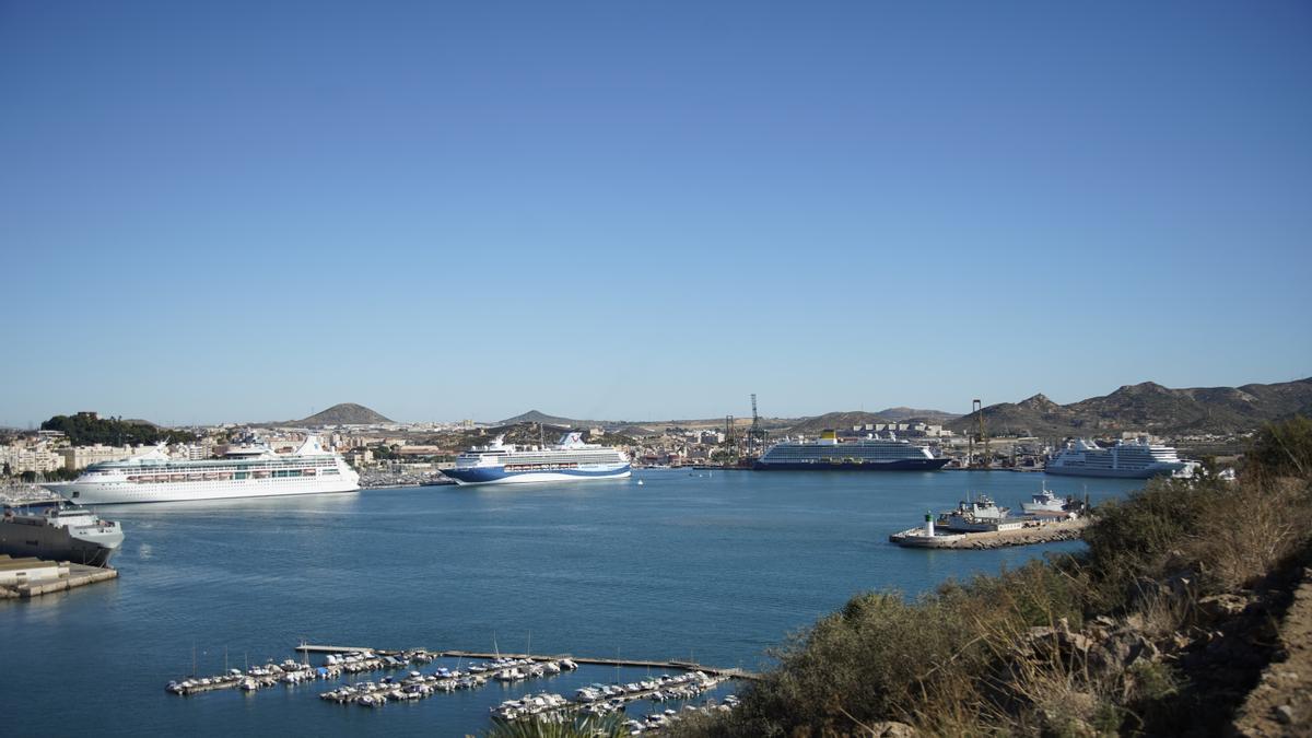 Cartagena es parada obligatoria en los itinerarios por el Mediterráneo