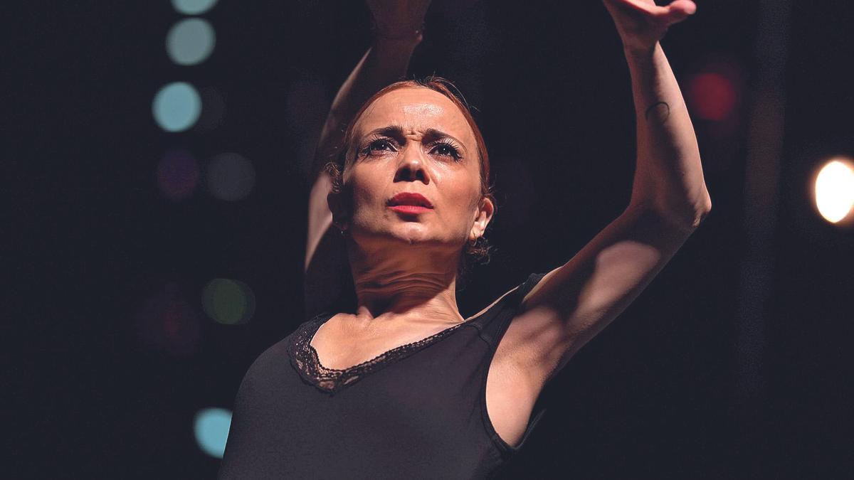 Olga Pericet, durante la presentación en el Festial de la Guitarra de Córdoba 2025.