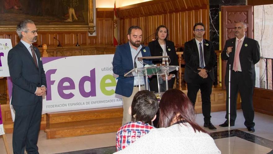 El salón de Plenos del Ayuntamiento de Caravaca acogió ayer la jornada de las enfermedades raras.