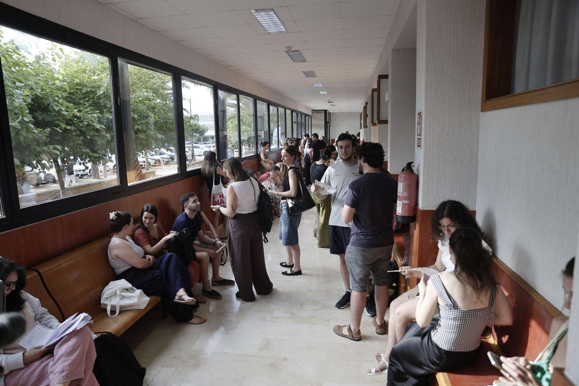 Empiezan las oposiciones a docentes en el edificio Guillem Cifre de Colonya de la UIB