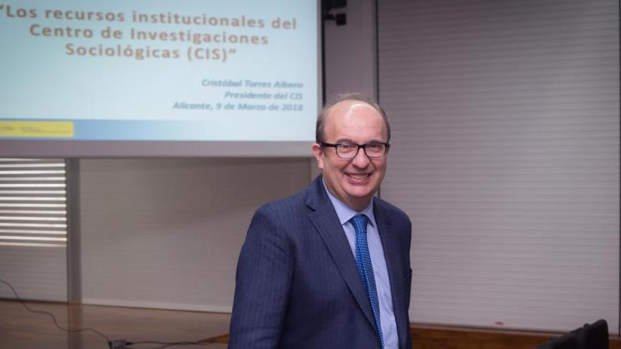 &quot;El CIS es transparente, todos los datos se publican&quot;