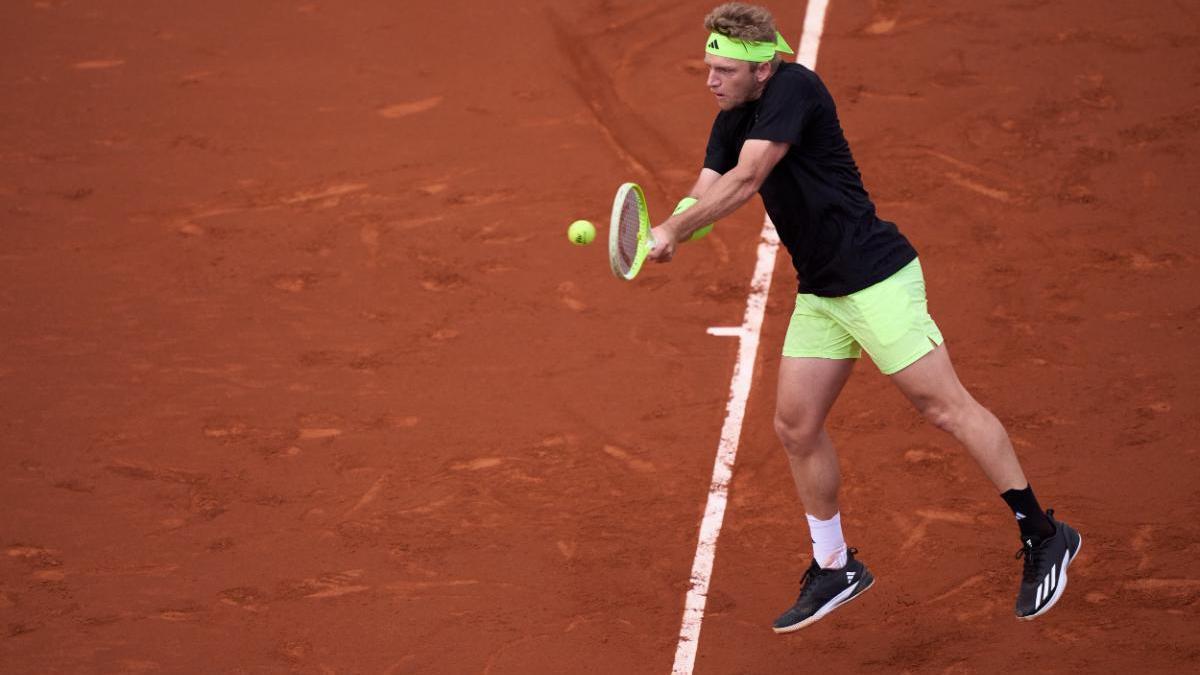 Davidovich se enfrenta este jueves a Rublev en los octavos de final de Barcelona.