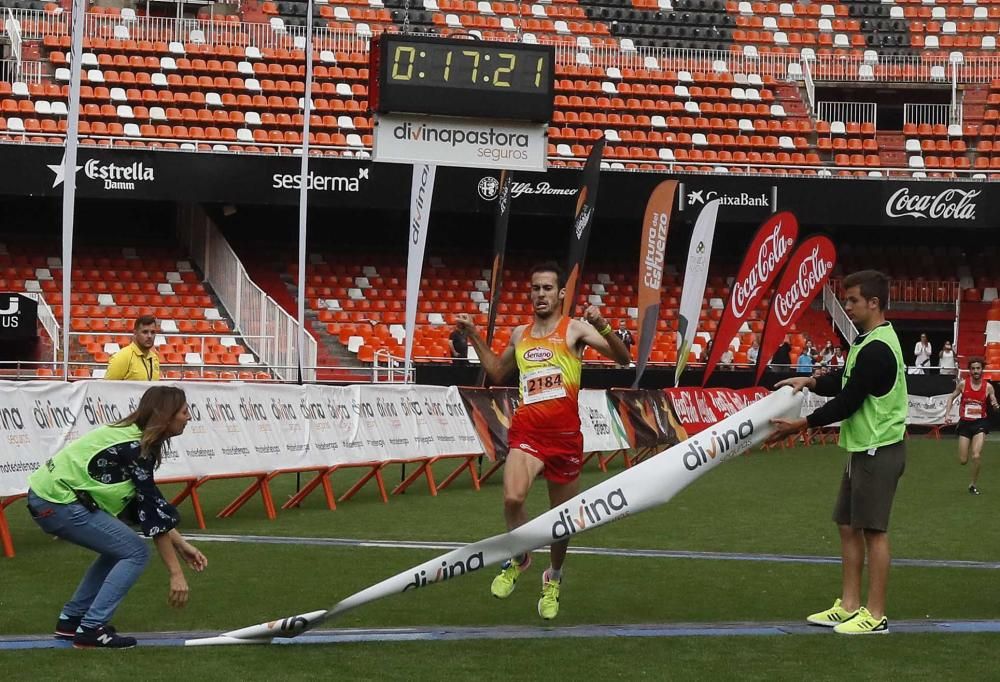 Búscate en la Volta a Peu Valencia CF