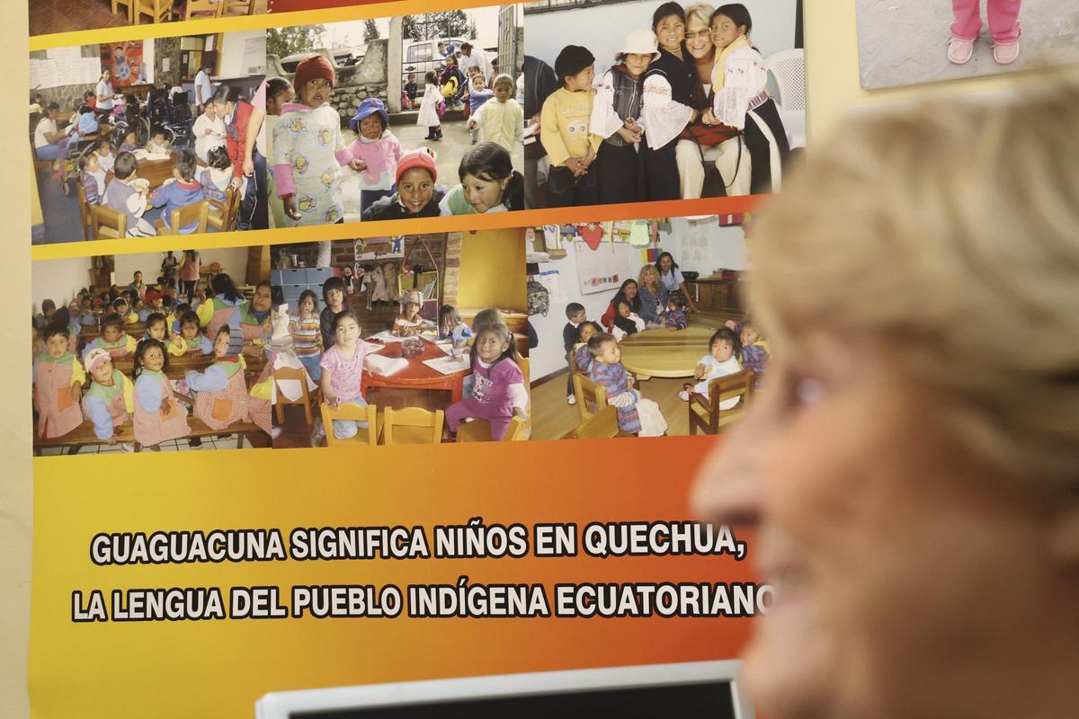 AÍDA CRESPO ONG GUAGUACUNA I El hada madrina de San Vicente de los niños  que no tienen nada en la selva de Ecuador