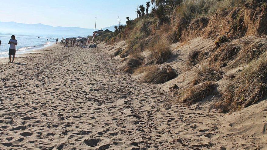 Deniegan construir un chiringuito de hormigón en las playas de Las Chapas