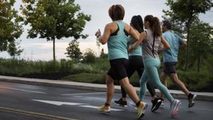 Primeros pasos hacia el running: Guía con lo esencial para empezar a correr