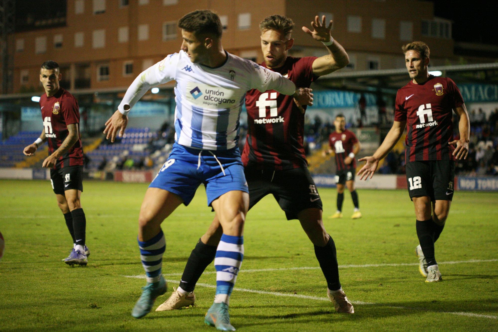 Tablas en el Collao entre el  Alcoyano y el Eldense.