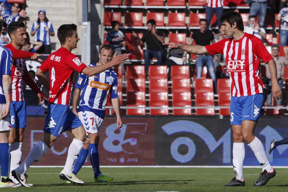 El Girona guanya l''Alabès a Montilivi