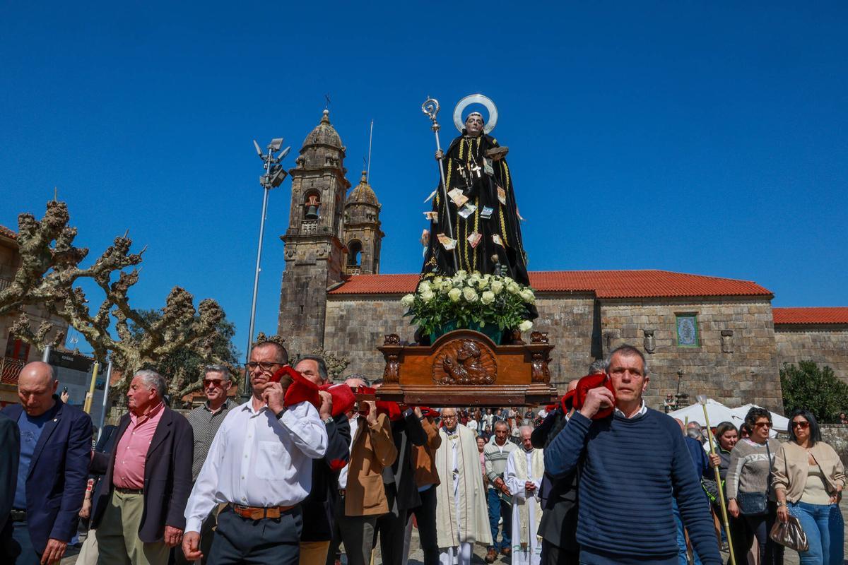 Procesión de San Benito en Cambados.