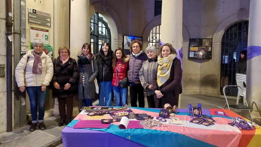 Berga aixeca la veu contra totes les violències vers les dones en el 25N