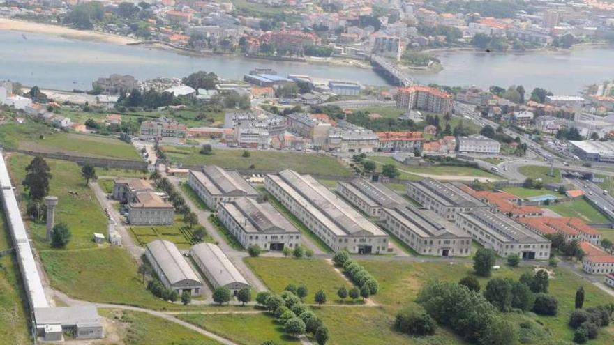 Imagen aérea de las instalaciones de la fábrica de armas. víctor echave