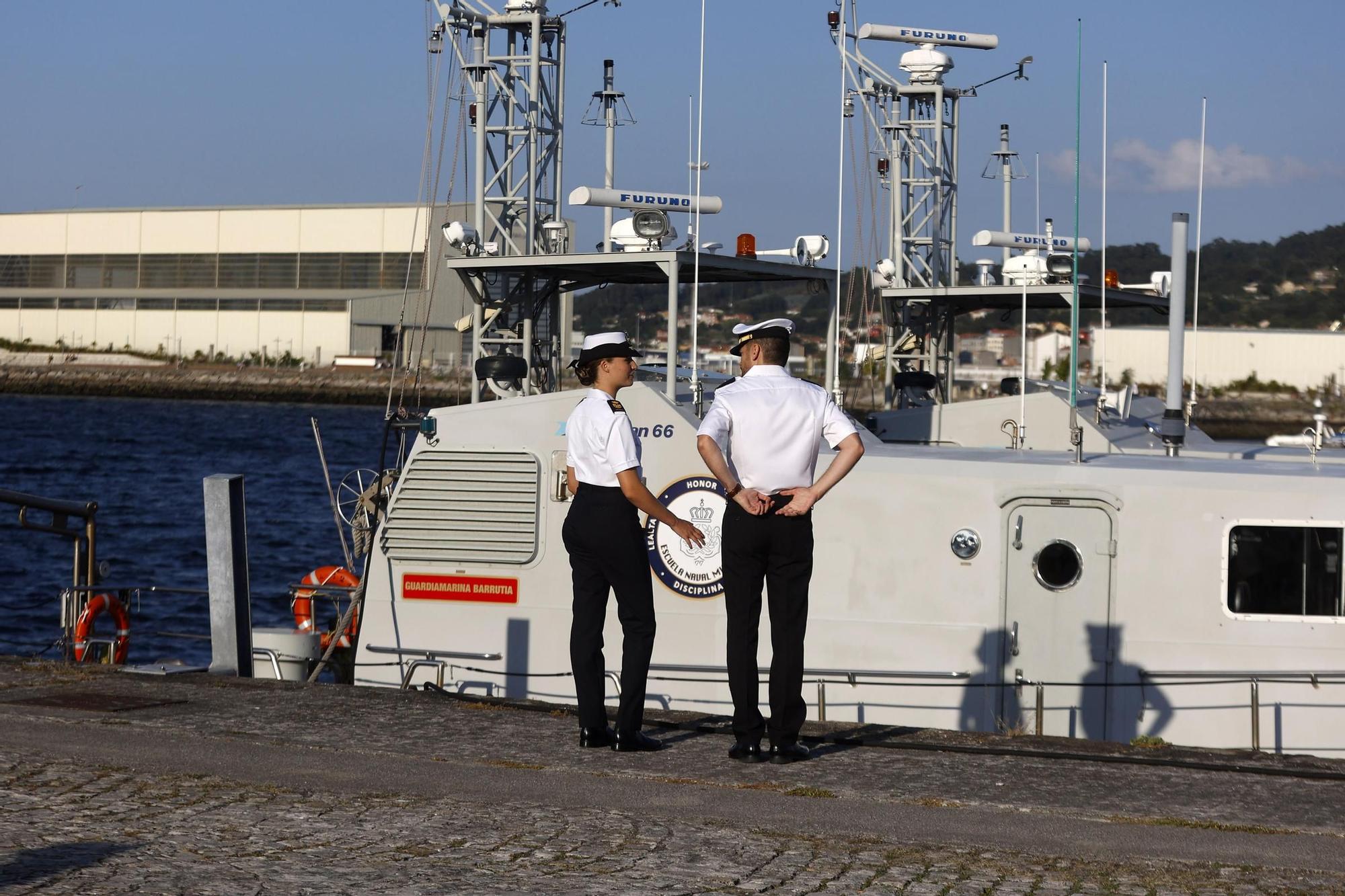 Leonor conoce de primera mano la Escuela Naval de Marín