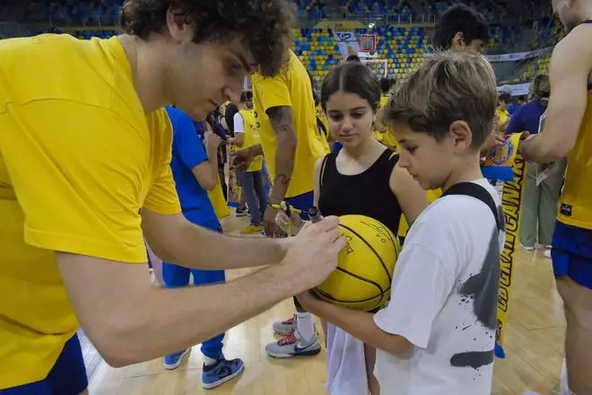 Despedida del Granca desde el Arena para la Copa del Rey